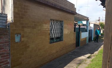 Casa - Luis Guillon