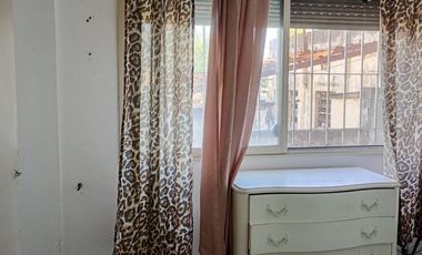 Departamento dos ambientes en venta en Wilde