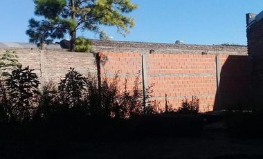 Venta galpón moreno 1400 de 900m2 con oficinas