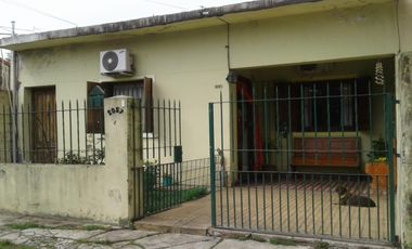 Casa - Luis Guillon