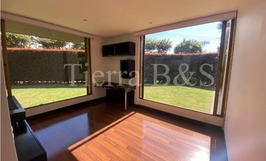 VENTA DE CASA EN SAN JOSÉ DE BAVARIA, 322 M2 POR $2.800'000.000