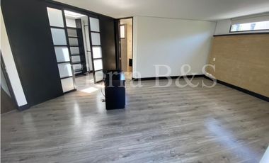 VENTA DE CASA EN SAN JOSÉ DE BAVARIA, 322 M2 POR $2.800'000.000