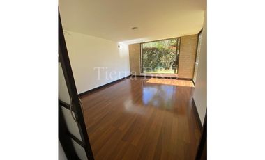 VENTA DE CASA EN SAN JOSÉ DE BAVARIA, 322 M2 POR $2.800'000.000