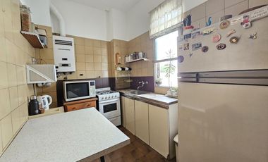 Departamento de 3 ambientes en venta! Saavedra