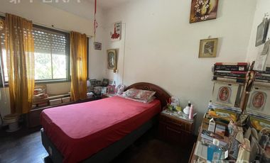 Venta de casa 4 ambientes con terraza y quincho en Lanús Este