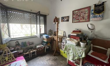 Venta de casa 4 ambientes con terraza y quincho en Lanús Este