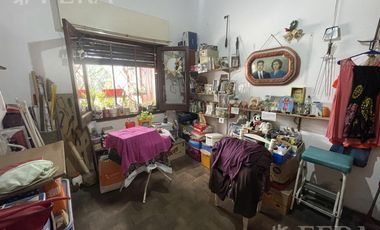 Venta de casa 4 ambientes con terraza y quincho en Lanús Este