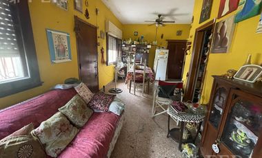 Venta de casa 4 ambientes con terraza y quincho en Lanús Este