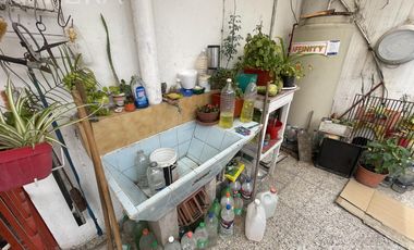 Venta de casa 4 ambientes con terraza y quincho en Lanús Este