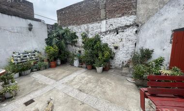 Venta de casa 4 ambientes con terraza y quincho en Lanús Este