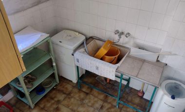 CASA SOBRE LOTE PROPIO EN BARRACAS VENTA