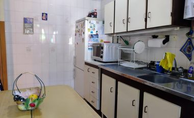 CASA SOBRE LOTE PROPIO EN BARRACAS VENTA