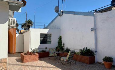 Casa - Claypole