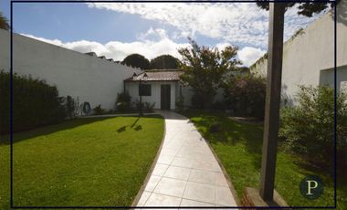 Venta imponente Chalet en San Carlos