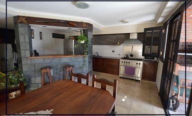 Venta imponente Chalet en San Carlos