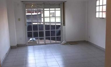Departamento 2 ambientes con Balcon al Frente en Villa Ballester