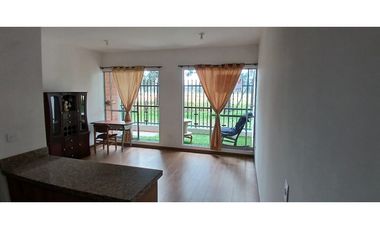 ACSI 1118. Se vende apartamento en Mosquera, Conjunto Roble