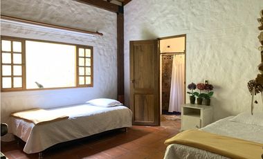 Venta de Finca en El Retiro, Antioquia | Con caballerizas