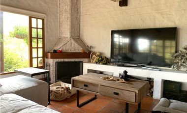 Venta de Finca en El Retiro, Antioquia | Con caballerizas