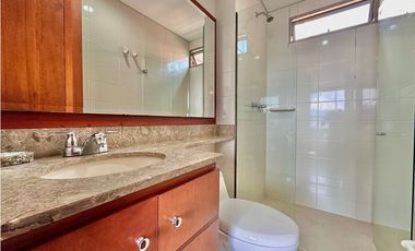 Apartamento en Arriendo Amoblado en Altos del Poblado