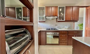 Apartamento en Arriendo Amoblado en Altos del Poblado