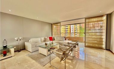 Apartamento en Arriendo Amoblado en Altos del Poblado
