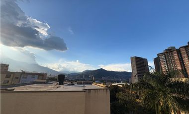 Apartamento en Venta en Sabaneta, sector Virgen del Carmen