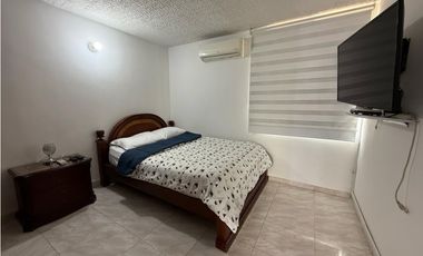 VENDO APARTAMENTO AMOBLADO EN LOS ALAMOS 5P S/A