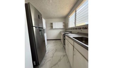 VENDO APARTAMENTO AMOBLADO EN LOS ALAMOS 5P S/A