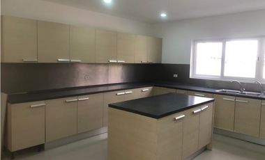 APARTAMENTO DISPONIBLE EN VENTA BARRIO EL RECREO