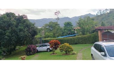 SE VENDE HERMOSA FINCA EN AMAG ANTIOQUIA