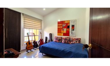 Venta de casa en la Estrella- Suramerica