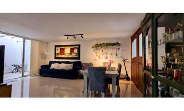 Venta de casa en la Estrella- Suramerica