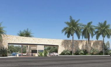 CASA EN VENTA EN TEMOZON CON ALBERCA Y PANELES SOLARES PRIVADA AMENIDADES