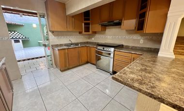 Casa en  venta Bosques de la Victoria
