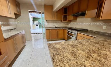 Casa en  venta Bosques de la Victoria