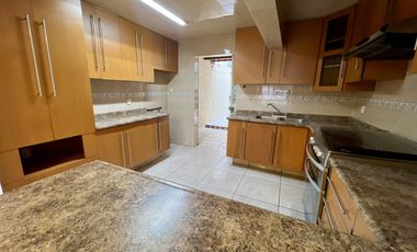 Casa en  venta Bosques de la Victoria