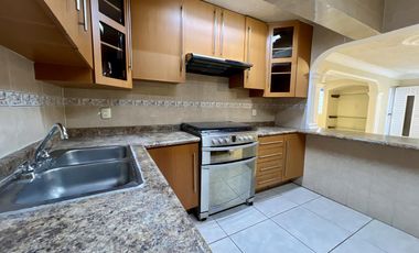 Casa en  venta Bosques de la Victoria