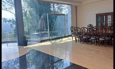 JARDINES DEL PEDREGAL, CASA CON VISTA AL BOSQUE DE TLALPAN
