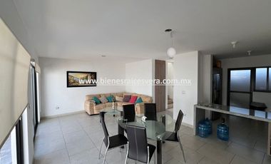 CASA EN VENTA EN ZIBATA QUERETARO. Leti