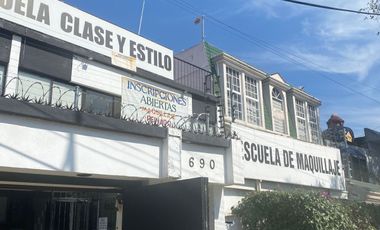OFICINA EN RENTA EN CHAPALITA CON ESPACIOS AMPLIOS, ESCUELA, OFICINAS Y DEMÁS