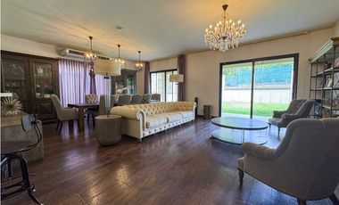 VENDO CASA EN EMBASSY CLUB