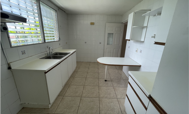 CASA EN VENTA BRISAS DEL GOLF