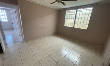 CASA EN VENTA BRISAS DEL GOLF