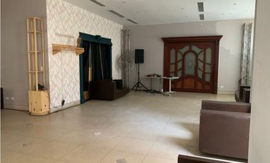 Gran Casa en Obarrio tipo residencial o comercial