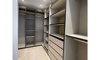 Lujoso apartamento The Towers en Paitilla