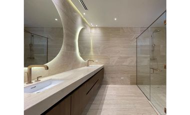 Lujoso apartamento The Towers en Paitilla