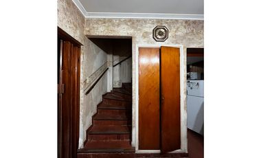 Chalet 4 ambientes en venta, San Carlos