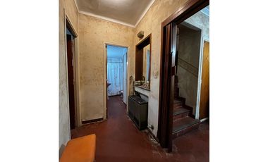 Chalet 4 ambientes en venta, San Carlos