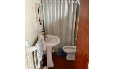 Chalet 4 ambientes en venta, San Carlos